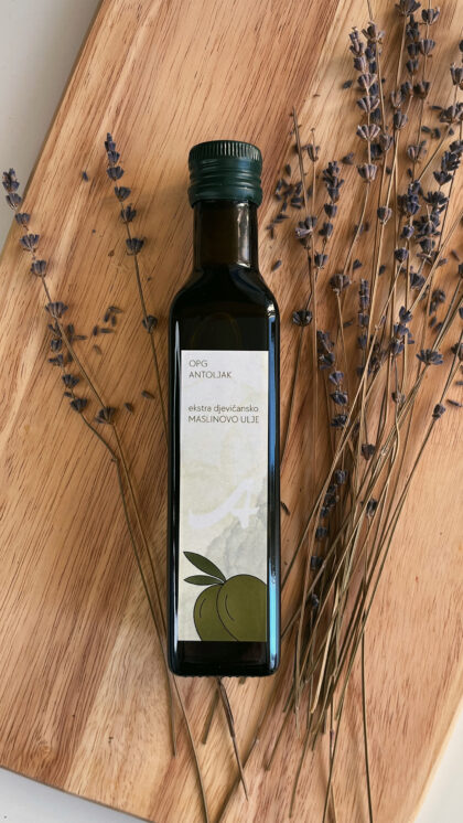 Ekstra djevičansko maslinovo ulje 0,25L - 7,00€